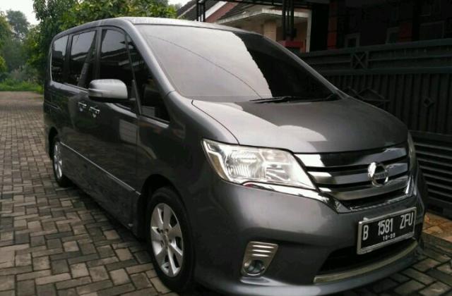 Harga Nissan Serena 2013 Panoramic 