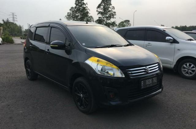 Modifikasi Suzuki Ertiga 2013 Warna Hitam
