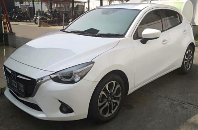 Harga Mobil Second Mazda 2 2015
