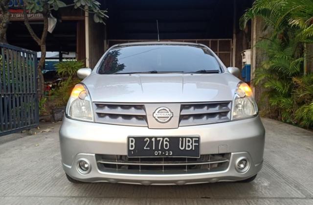 Spesifikasi Mobil Nissan Grand Livina 2008 