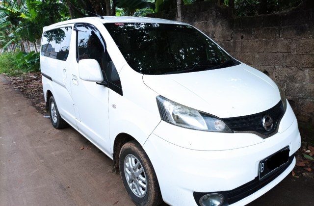 Harga Bekas Mobil Nissan Evalia Bali 