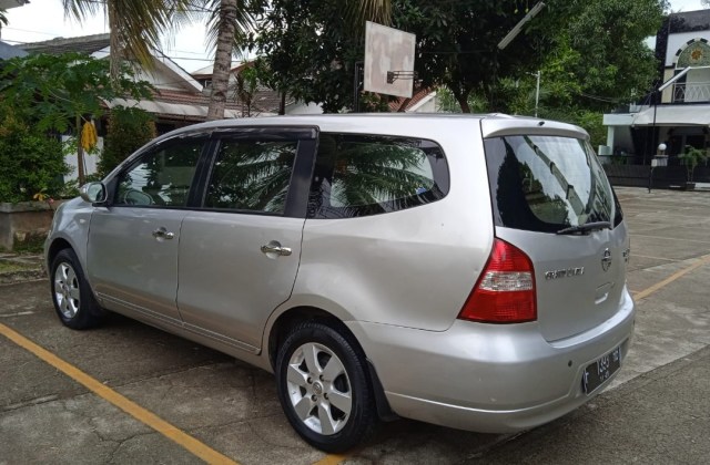 Jenis Mobil Nissan Lama 