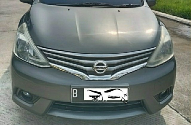 Oli Matic Mobil Nissan Grand Livina 