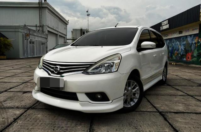 Ganti Oli Grand Livina 2010 