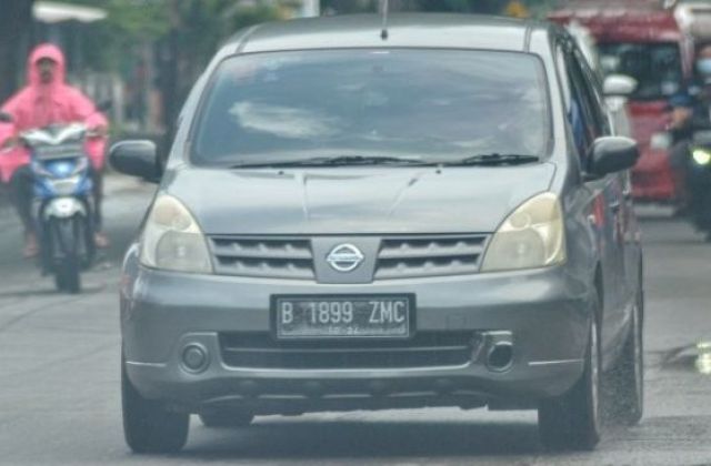 Daftar Harga Mobil Nissan Livina 