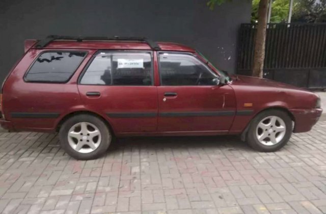 Jual Mobil Mazda Vantrend
