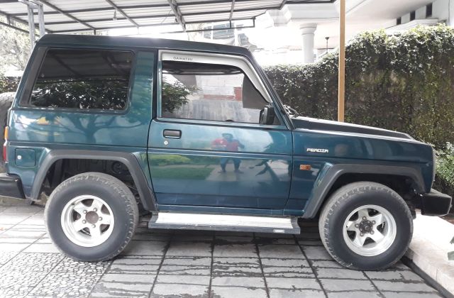 Spesifikasi Daihatsu Feroza 1995 