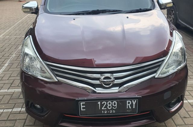 Daftar Pajak Mobil Nissan Grand Livina 