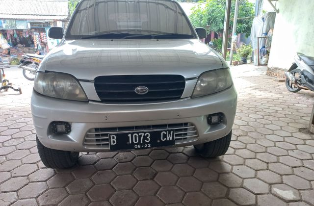 Harga Daihatsu Taruna Fgx 2002 