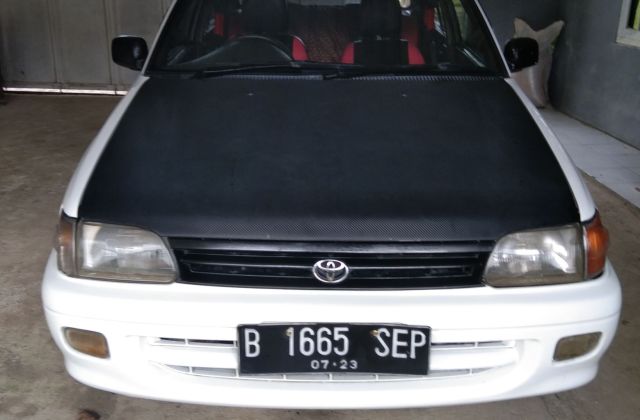 Spesifikasi Toyota Starlet 1995
