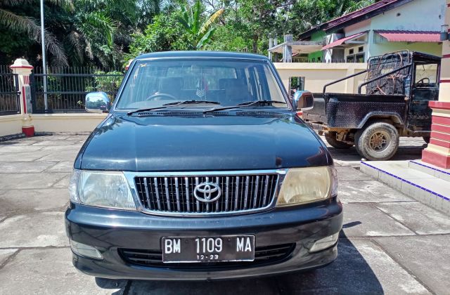 Toyota Kijang Lgx 2003
