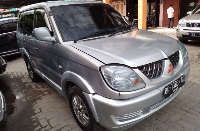 Harga Second Mitsubishi Kuda Grandia 2004
