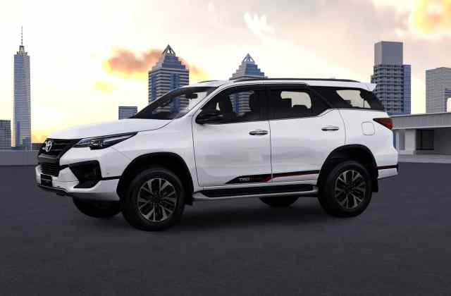 Kelebihan Mobil Toyota Fortuner
