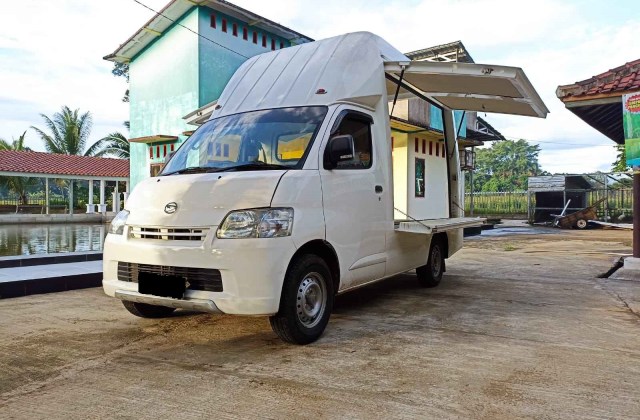 Modifikasi Mobil New Carry Pick Up
