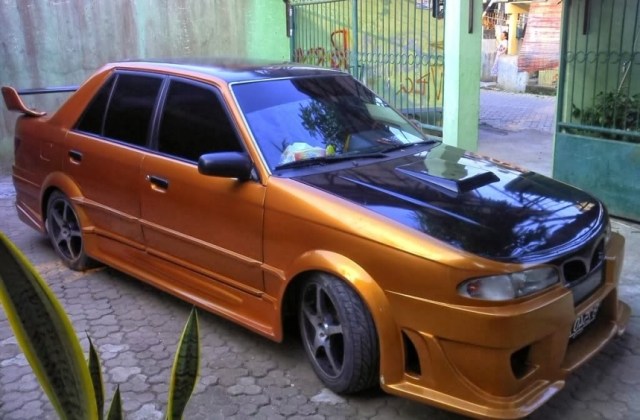 Modif Mobil Ford Laser
