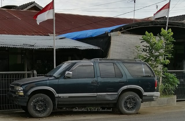 Nissan Terrano Kelebihan Dan Kekurangan 