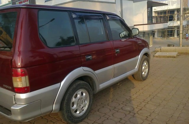 Harga Mitsubishi Kuda Super Exceed 2001
