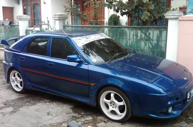 Gambar Modifikasi Mazda Astina
