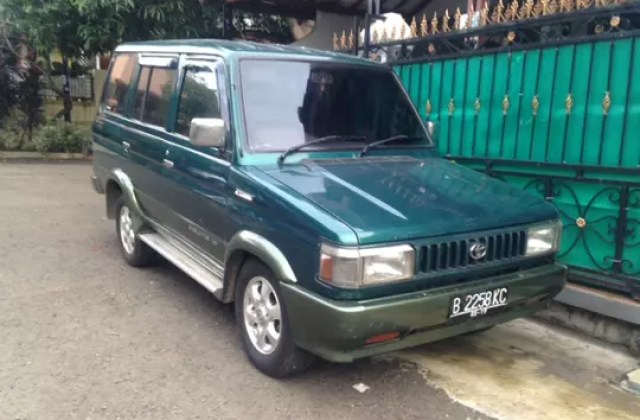 Toyota Kijang Jantan Raider Executive
