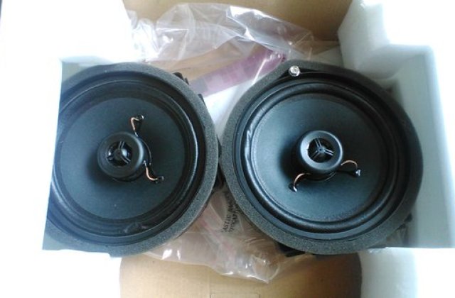 Ganti Speaker Honda Jazz 