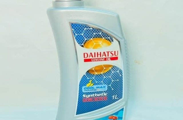 Oli Daihatsu Genuine 