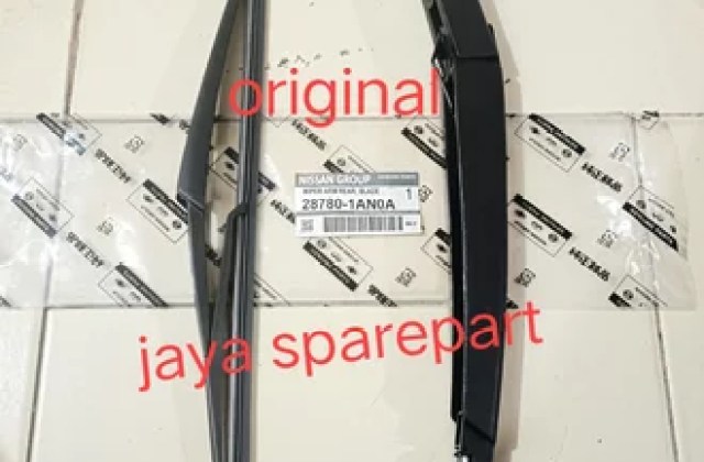 Wiper Belakang Mobil Nissan Juke 