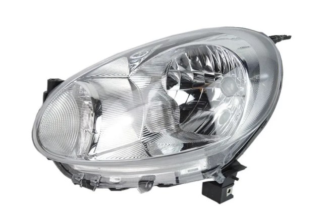 Lampu Mobil Nissan March 