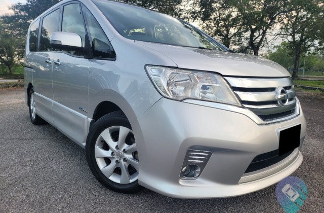 Harga Nissan Serena Second 2013 