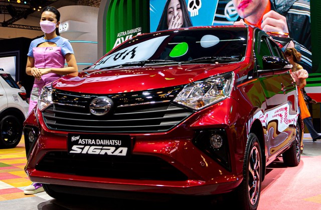 Spesifikasi Oli Mesin Daihatsu Sigra 