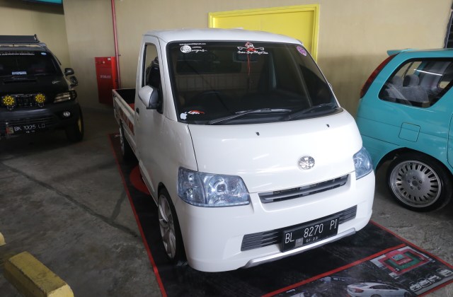 Modifikasi Mobil Daihatsu Zebra 