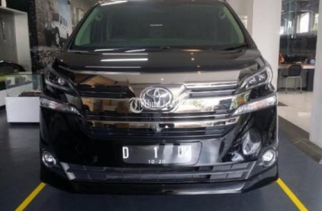 Toyota Vellfire Bekas Bandung
