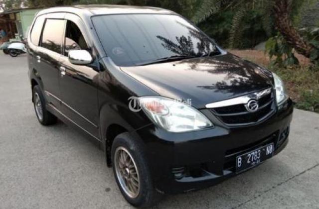 Harga Daihatsu Xenia Li 2010 