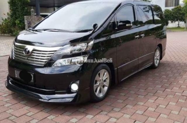 Toyota Vellfire Bekas Surabaya
