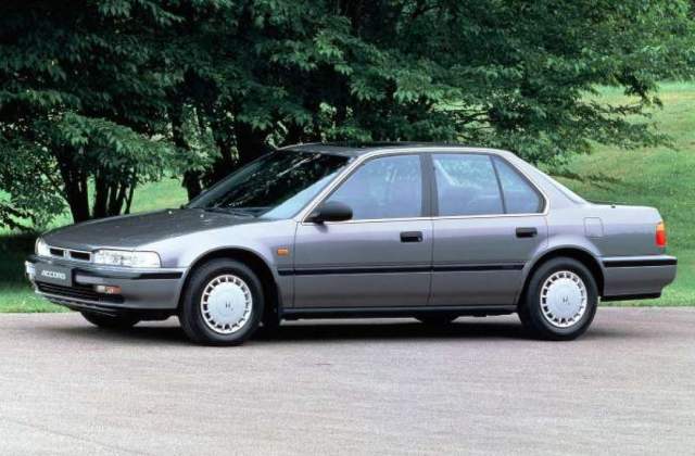 Harga Sedan Mitsubishi Jadul
