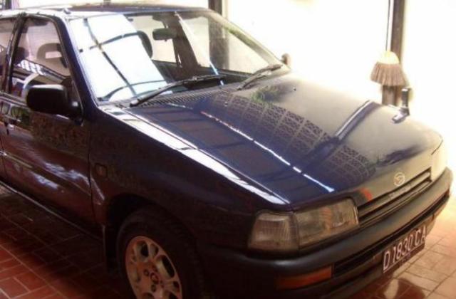 Harga Daihatsu Charade Classy 1992 