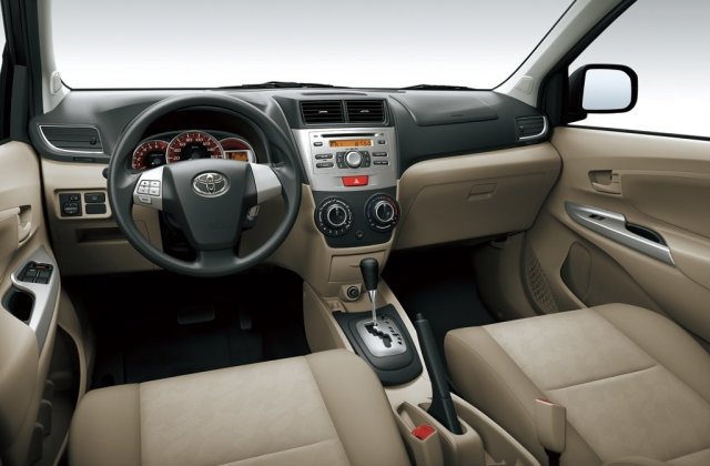 Toyota Avanza Interior
