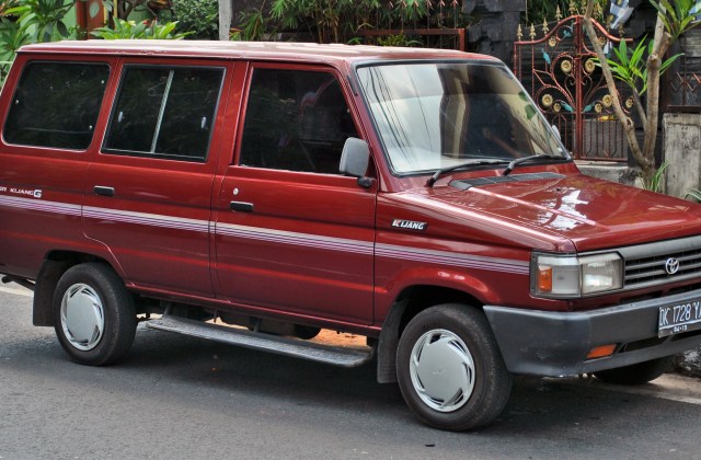 Ukuran Mobil Kijang Super
