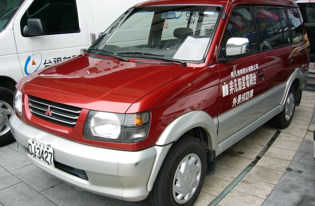 Spesifikasi Mitsubishi Kuda Grandia Diesel 2005
