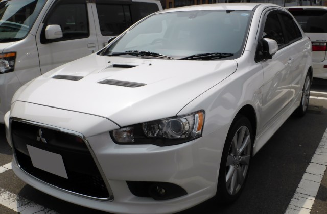 Spesifikasi Mitsubishi Galant
