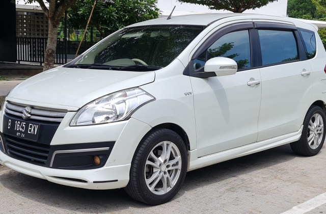 Kekurangan Suzuki Ertiga Sporty 2014
