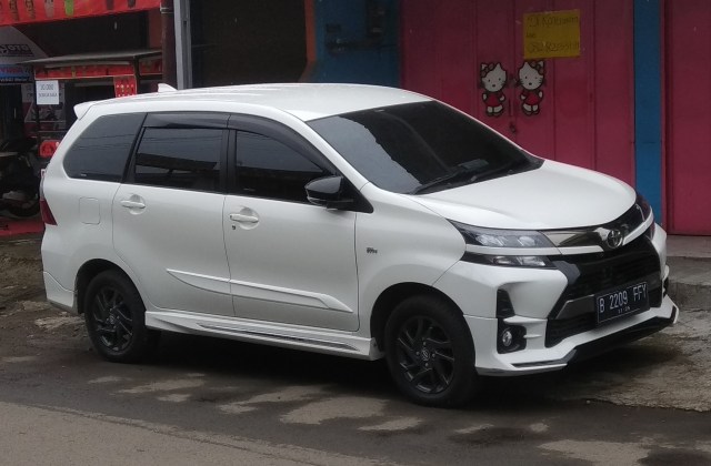 Toyota New Veloz 2021
