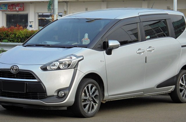 Kenapa Toyota Sienta Tidak Laku
