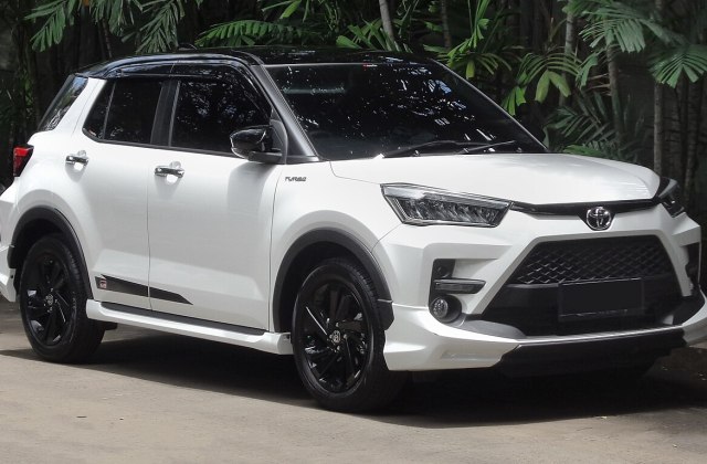 Ukuran Toyota Raize 2021
