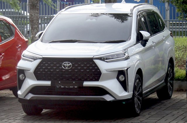 Toyota Rush November 2021
