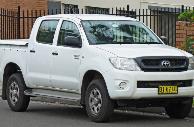 Komponen Mobil Hilux
