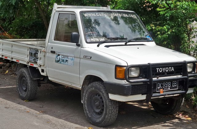 Modifikasi Mobil Kijang Pick Up

