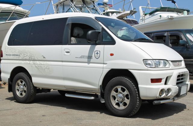 Kekurangan Mitsubishi Delica 2015
