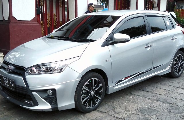 Modif Mobil Yaris
