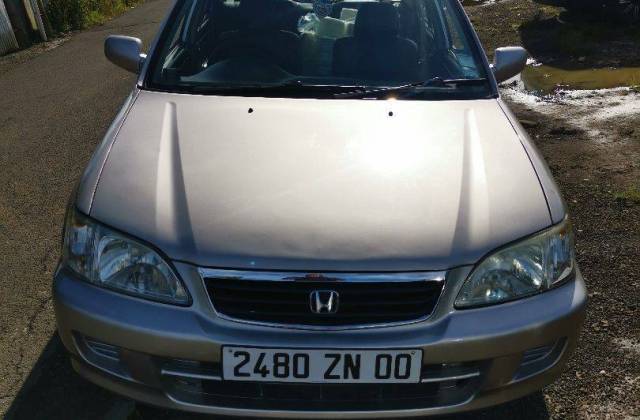 Modifikasi Honda City 2000 