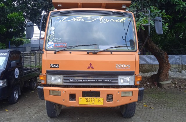 Harga Truk Mitsubishi Isuzu
